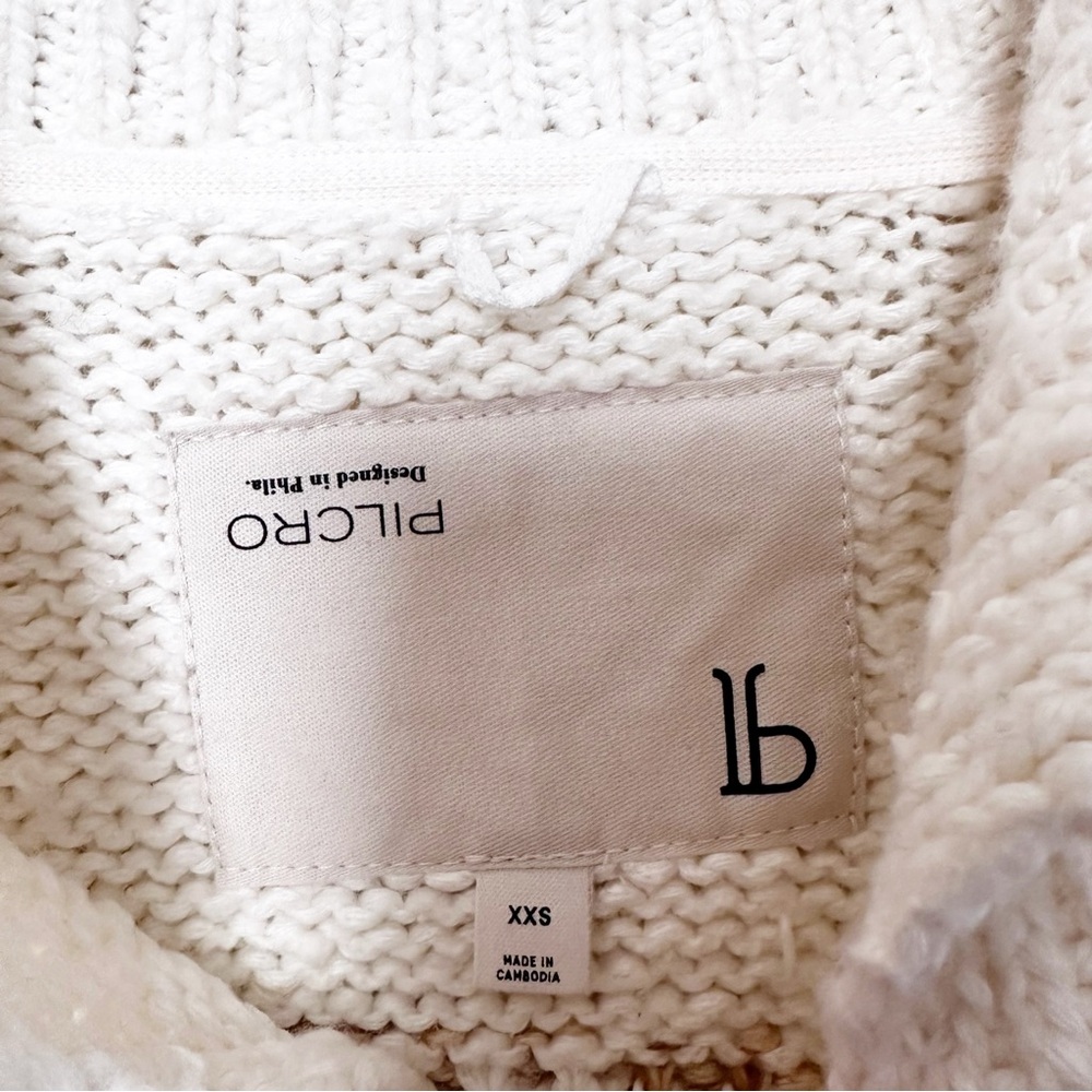 Anthropologie The Jesse Dog Icon Cardigan Sweater by Pilcro Golden Retriever - Picture 12 of 15
